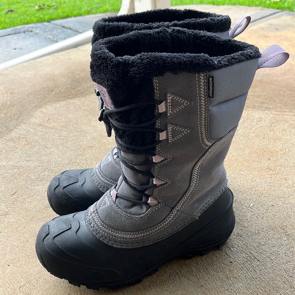 The North Face Heat Seeker boots